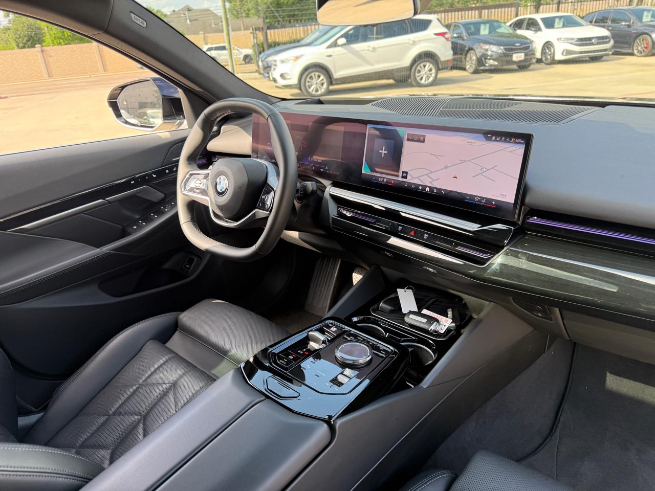 BMW 5-Series 530i 2025