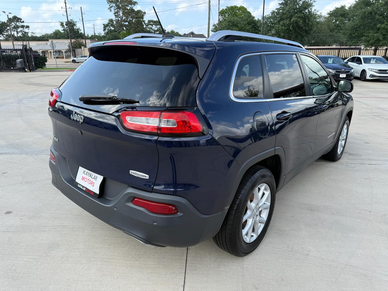 Jeep Cherokee Latitude 4WD 2015