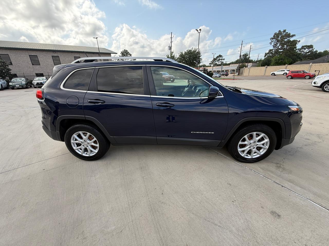 Jeep Cherokee Latitude 4WD 2015