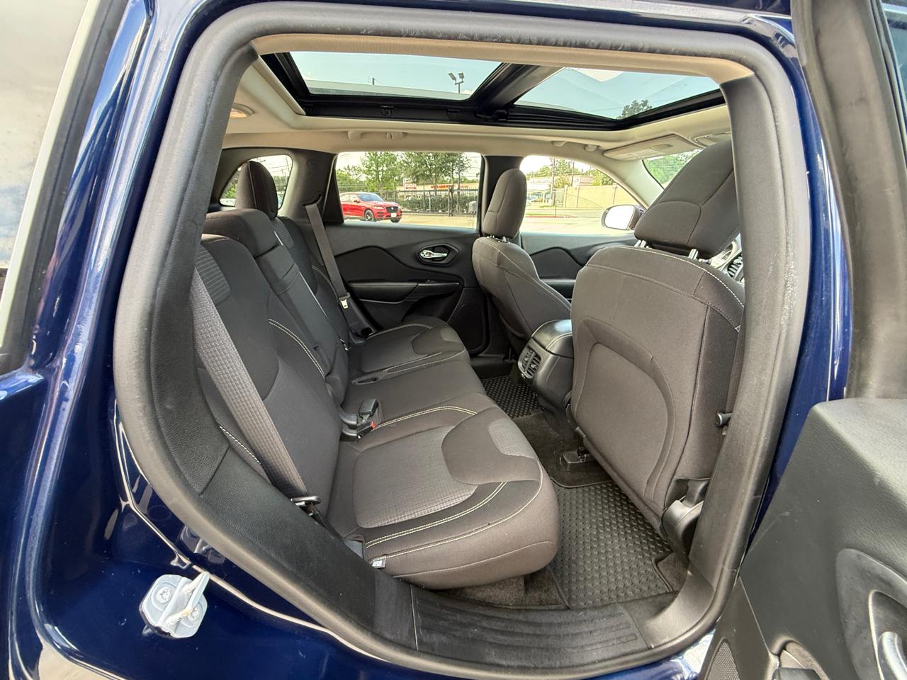 Jeep Cherokee Latitude 4WD 2015