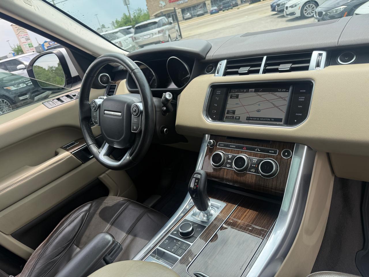 Land Rover Range Rover Sport 3.0L V6 Supercharged SE 2014