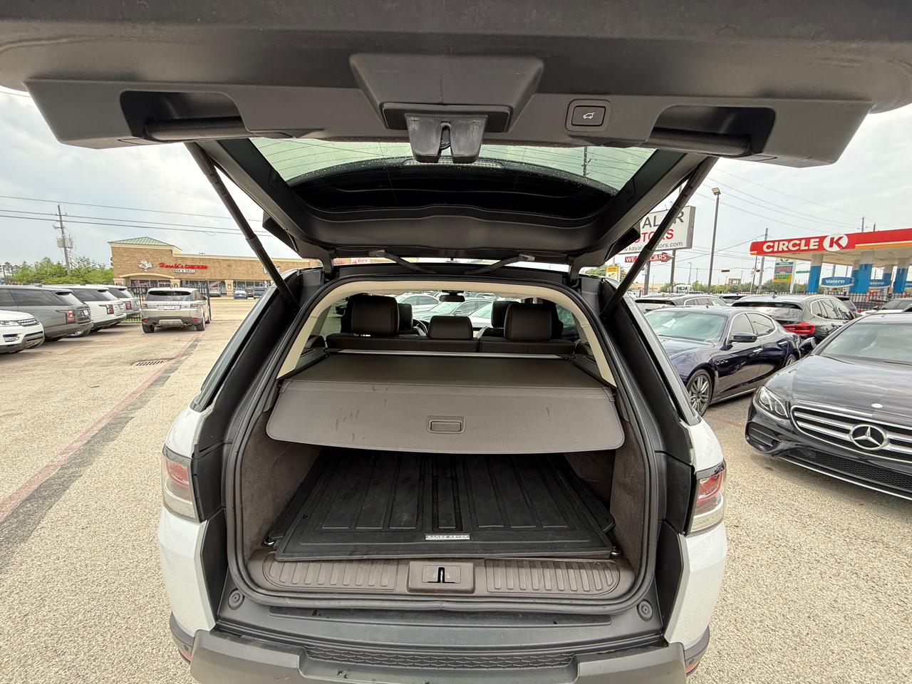 Land Rover Range Rover Sport 3.0L V6 Supercharged SE 2014