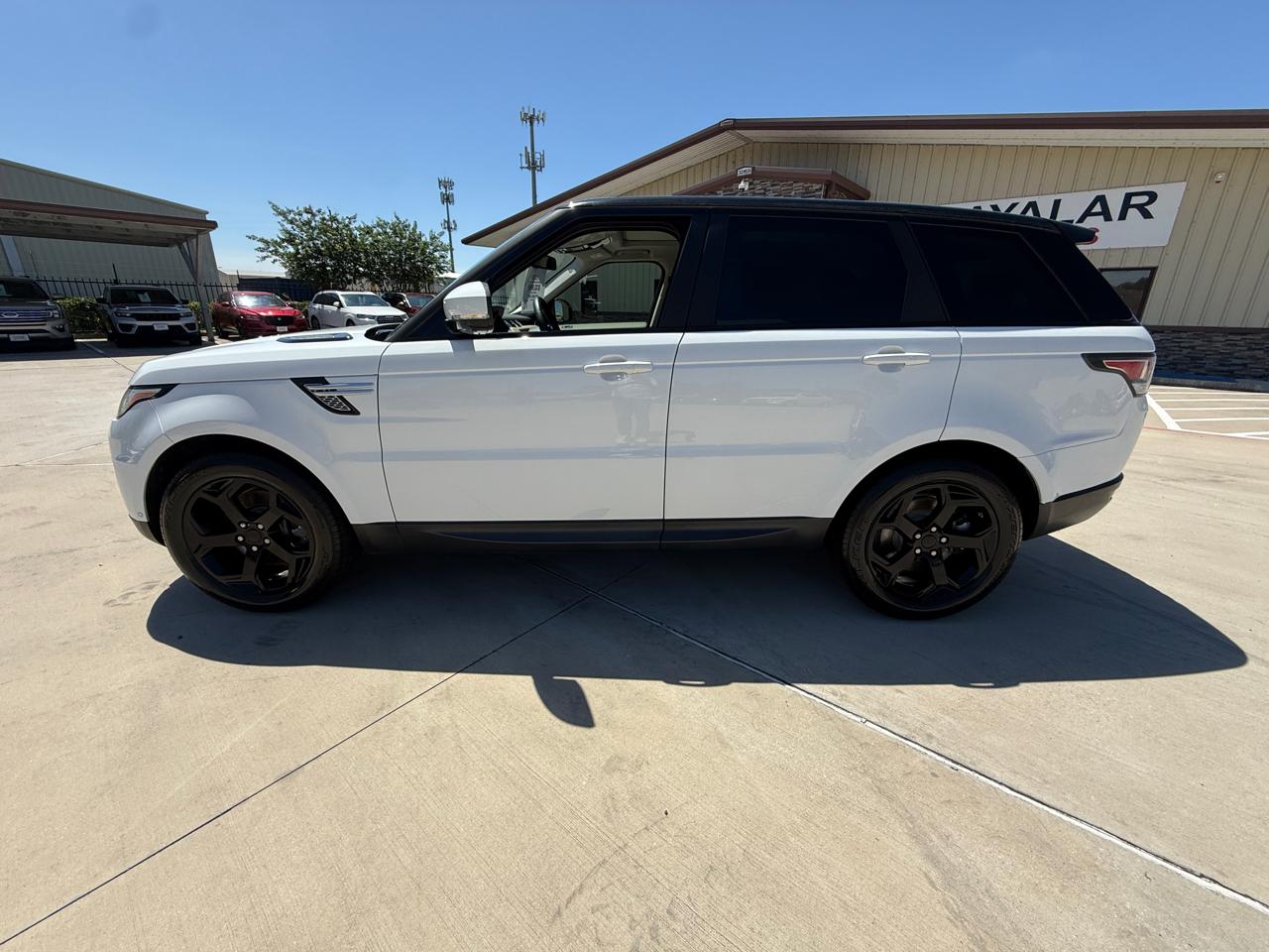 Land Rover Range Rover Sport 3.0L V6 Supercharged SE 2014