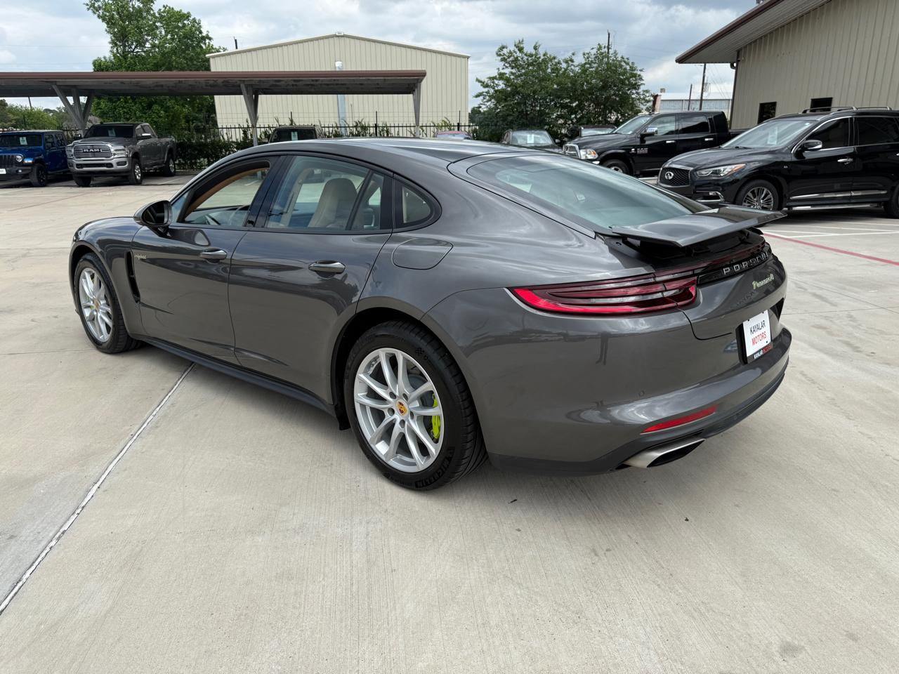 Porsche Panamera 4 E-Hybrid 2018