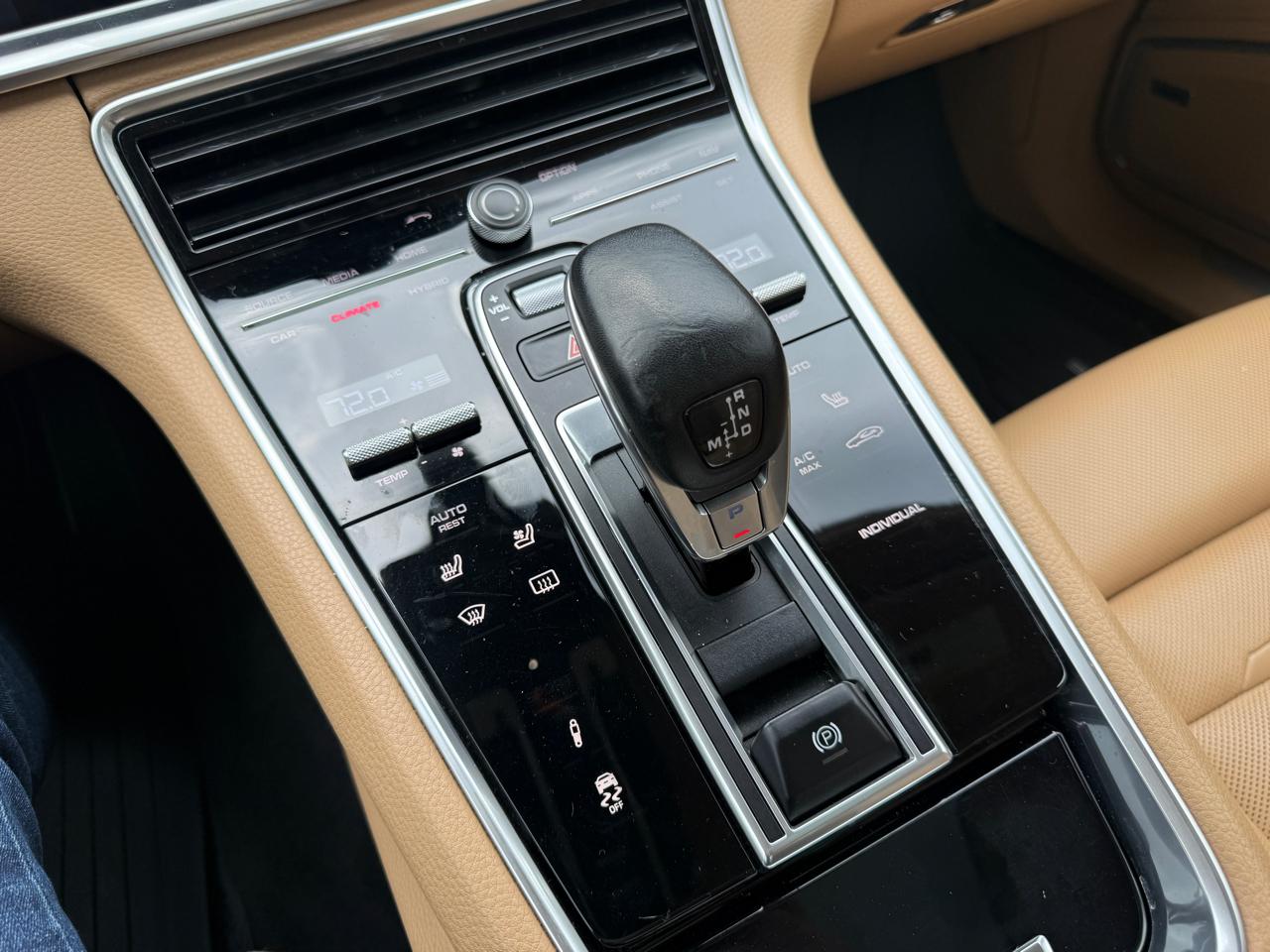 Porsche Panamera 4 E-Hybrid 2018