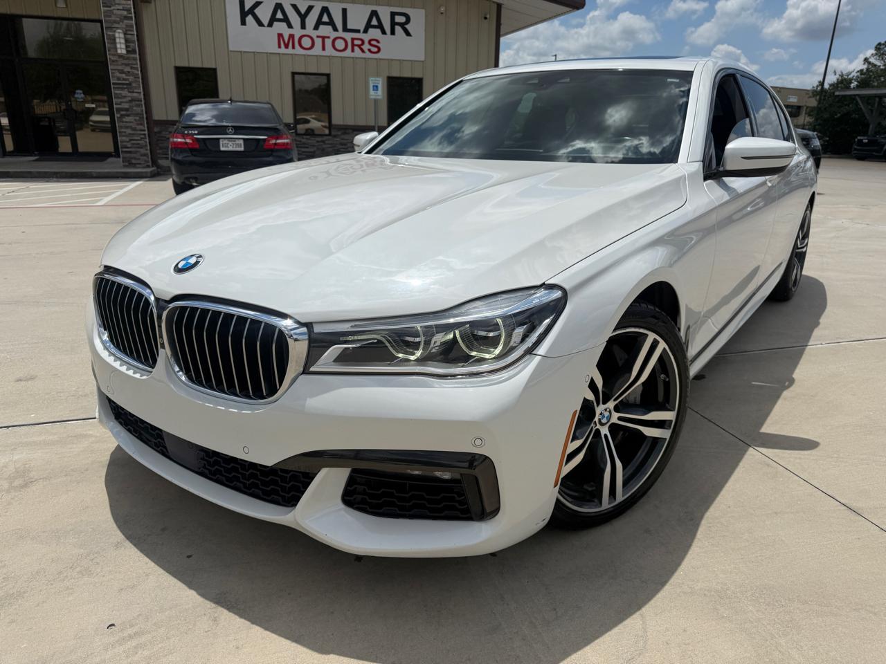 BMW 7-Series 750i 2017