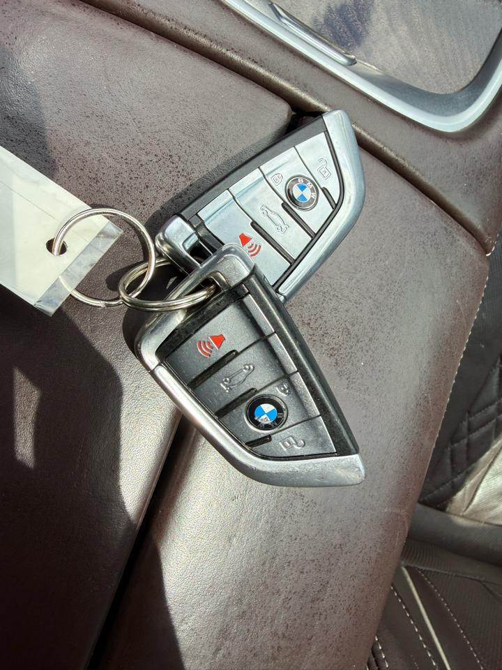 BMW 7-Series 750i 2017