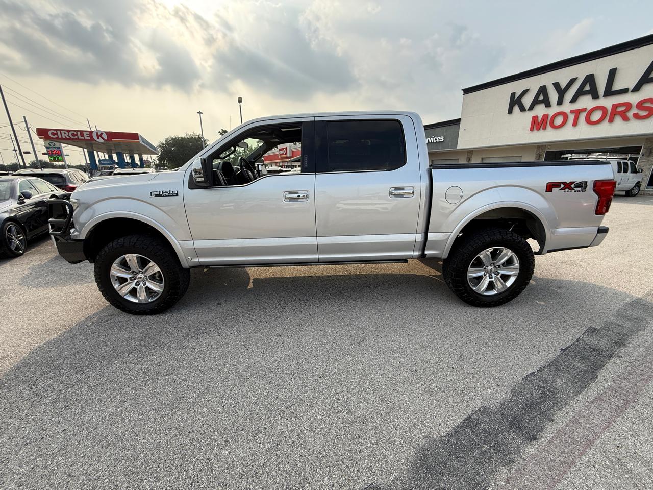 Ford F-150 Platinum SuperCrew 5.5-ft. Bed 4WD 2019