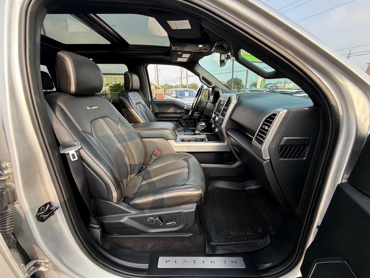 Ford F-150 Platinum SuperCrew 5.5-ft. Bed 4WD 2019