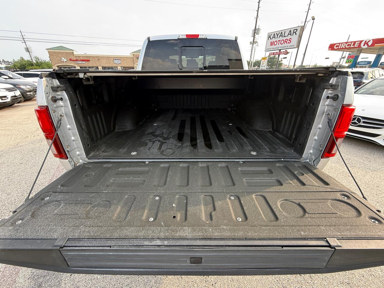 Ford F-150 Platinum SuperCrew 5.5-ft. Bed 4WD 2019