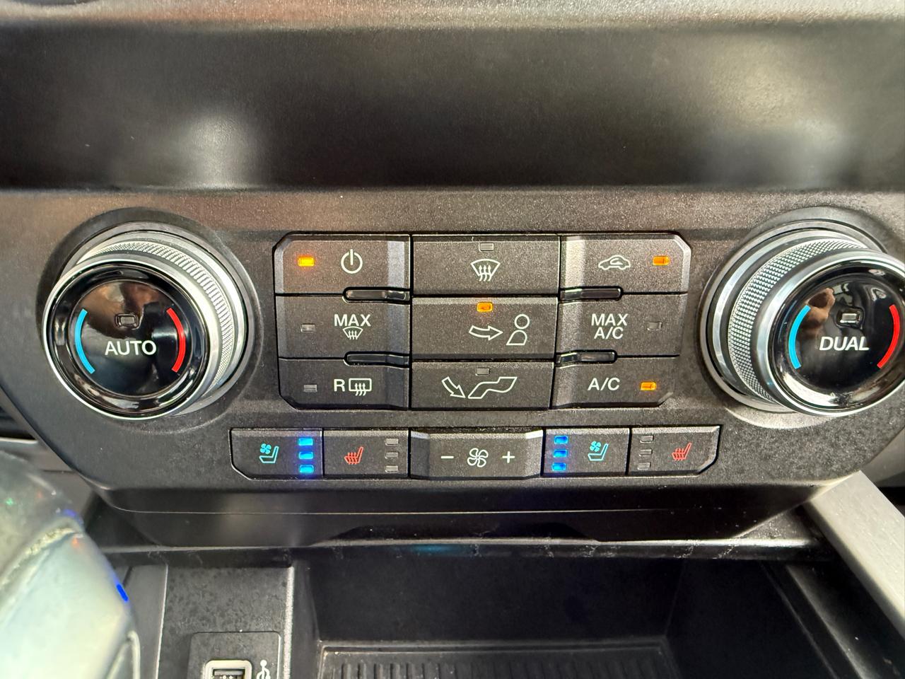 Ford F-150 Platinum SuperCrew 5.5-ft. Bed 4WD 2019