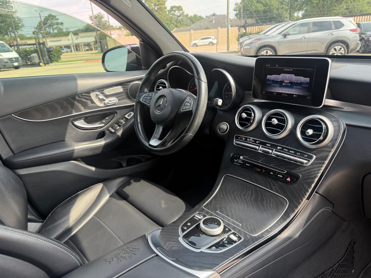 Mercedes-Benz GLC-Class GLC300 4MATIC 2018