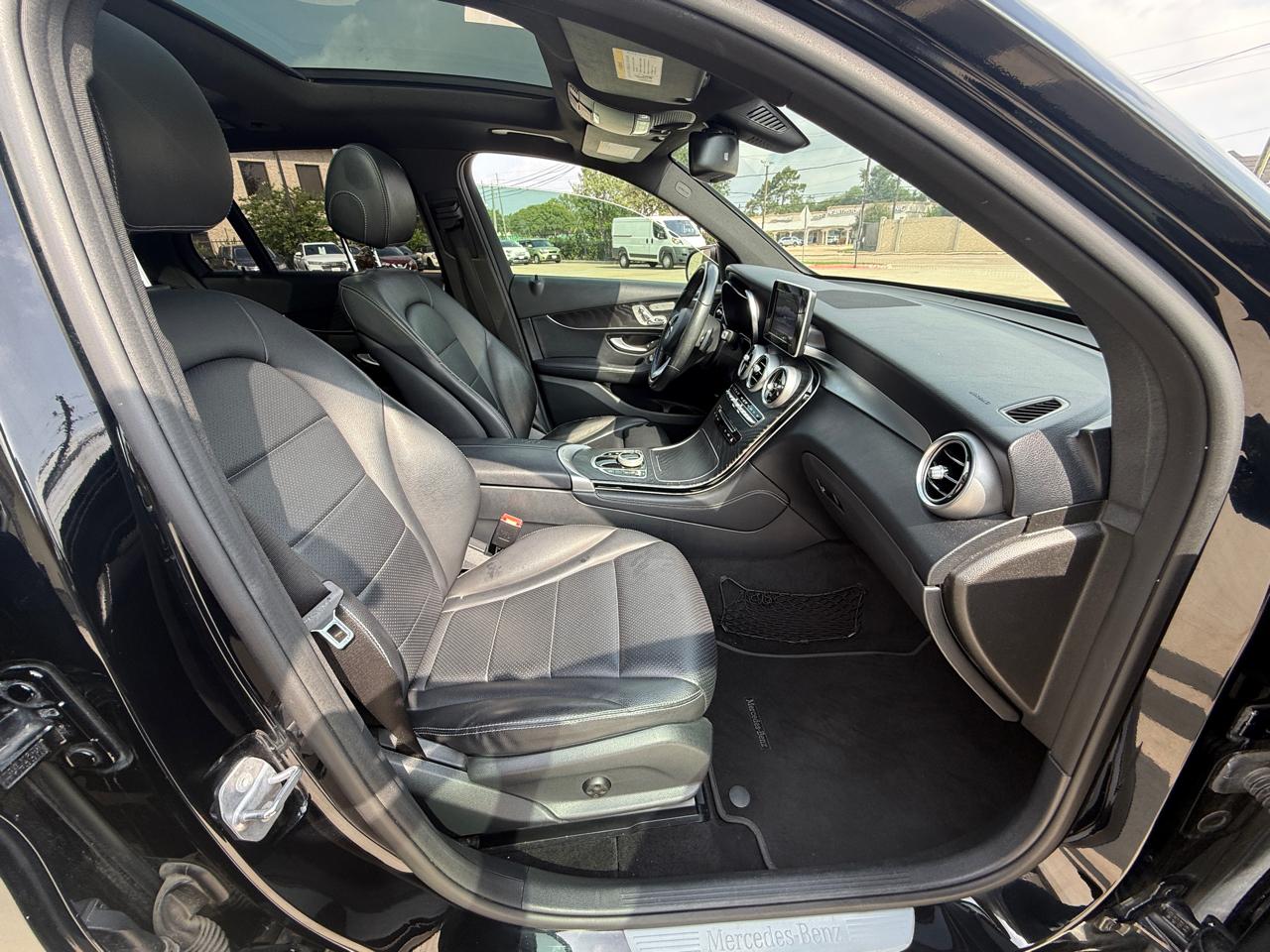 Mercedes-Benz GLC-Class GLC300 4MATIC 2018