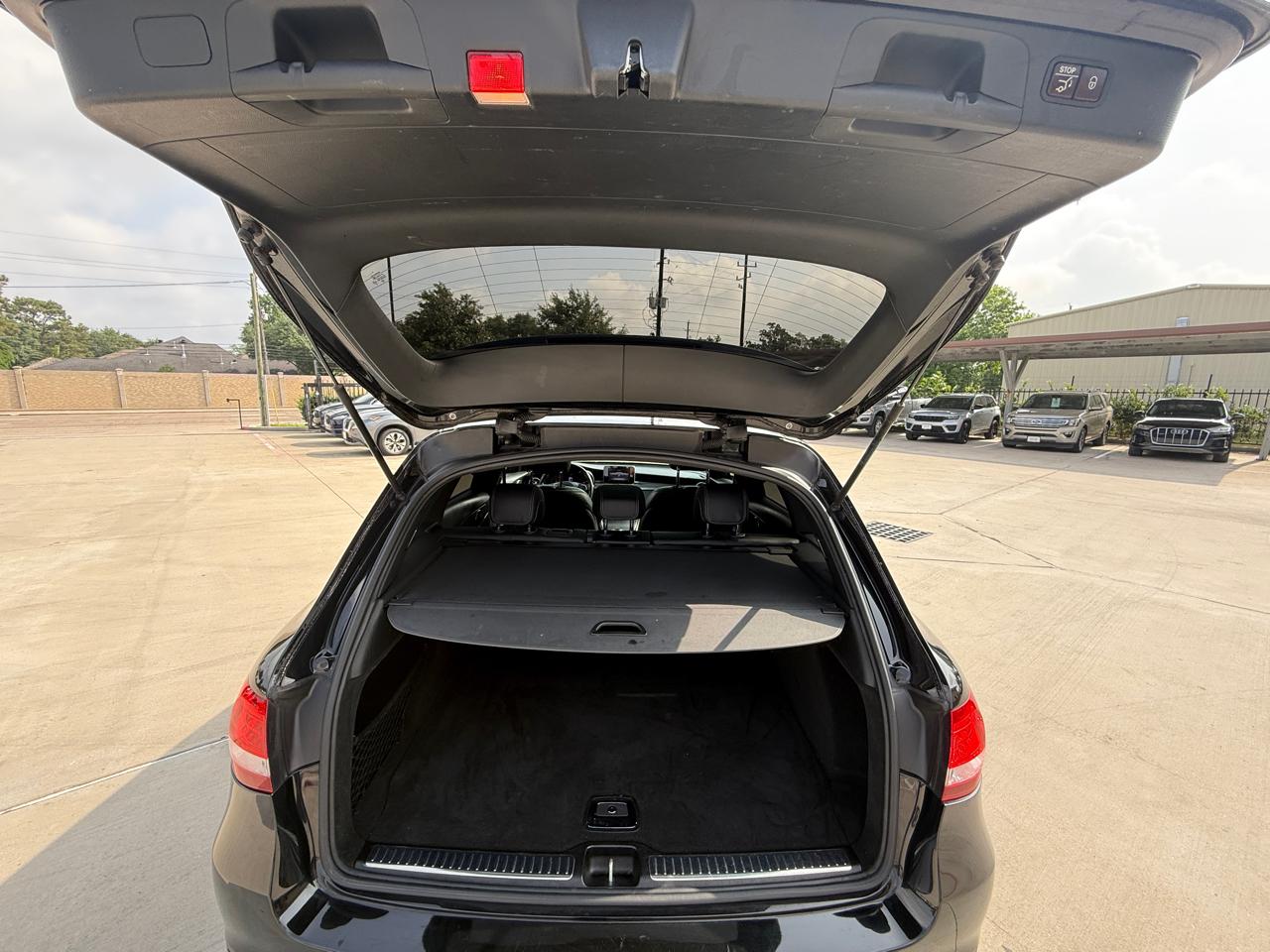 Mercedes-Benz GLC-Class GLC300 4MATIC 2018