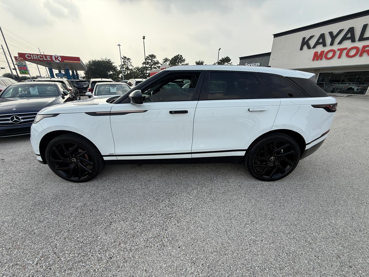 Land Rover Range Rover Velar R-Dynamic SE 2018