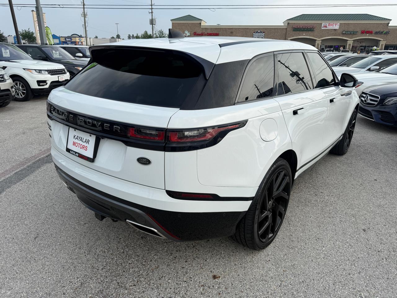 Land Rover Range Rover Velar R-Dynamic SE 2018
