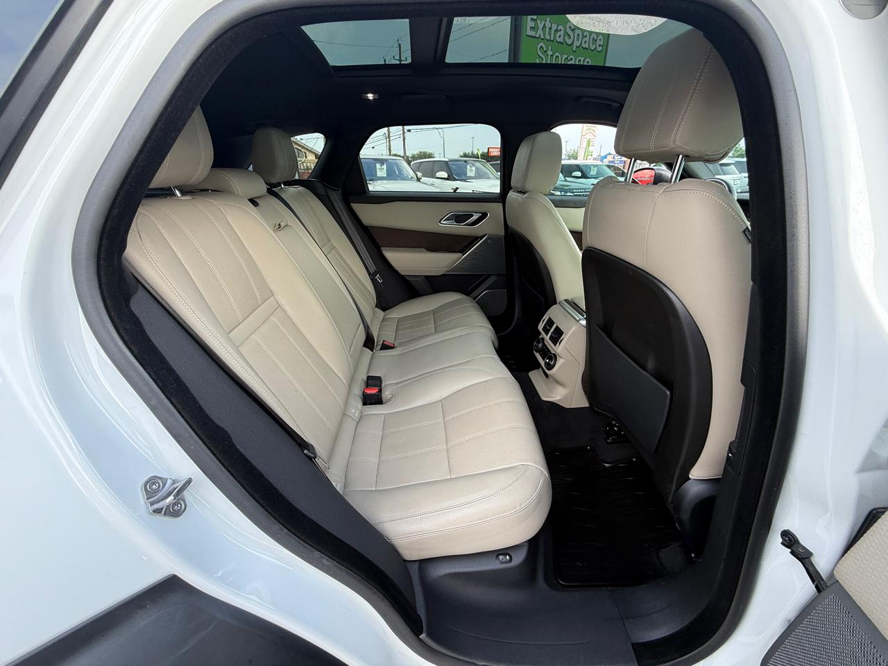 Land Rover Range Rover Velar R-Dynamic SE 2018