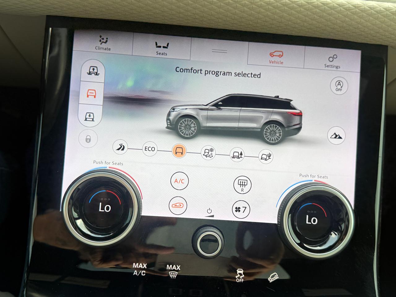 Land Rover Range Rover Velar R-Dynamic SE 2018