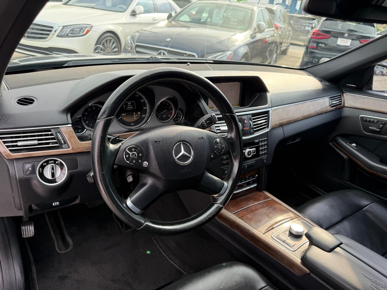 Mercedes-Benz E-Class E350 Sedan 2012