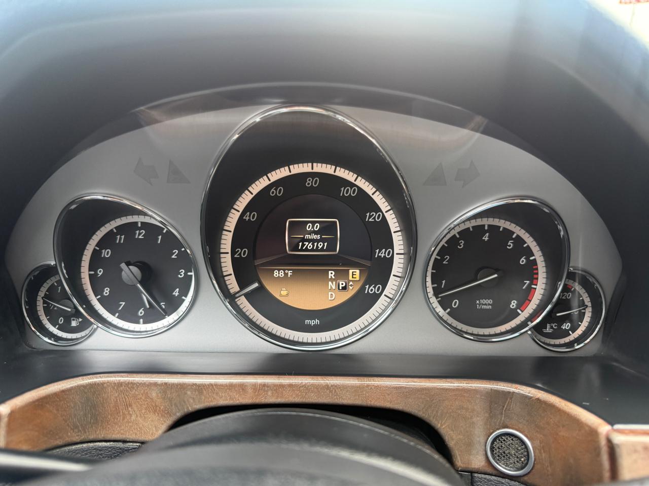 Mercedes-Benz E-Class E350 Sedan 2012