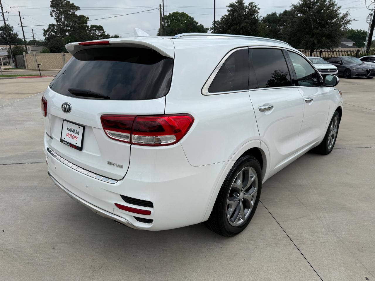 Kia Sorento SX V6 2WD 2017
