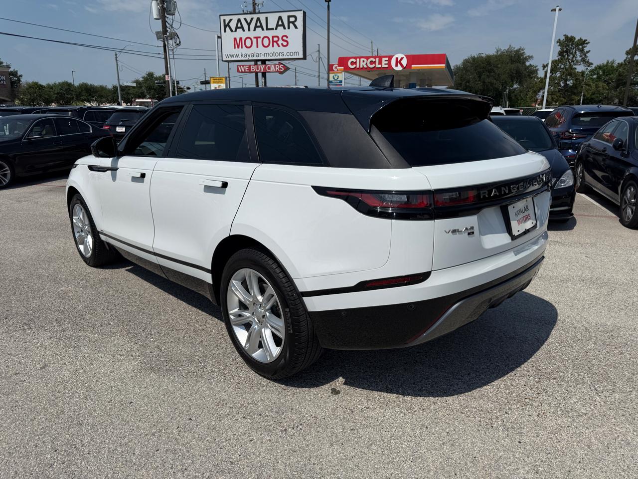 Land Rover Range Rover Velar R-Dynamic S 2021