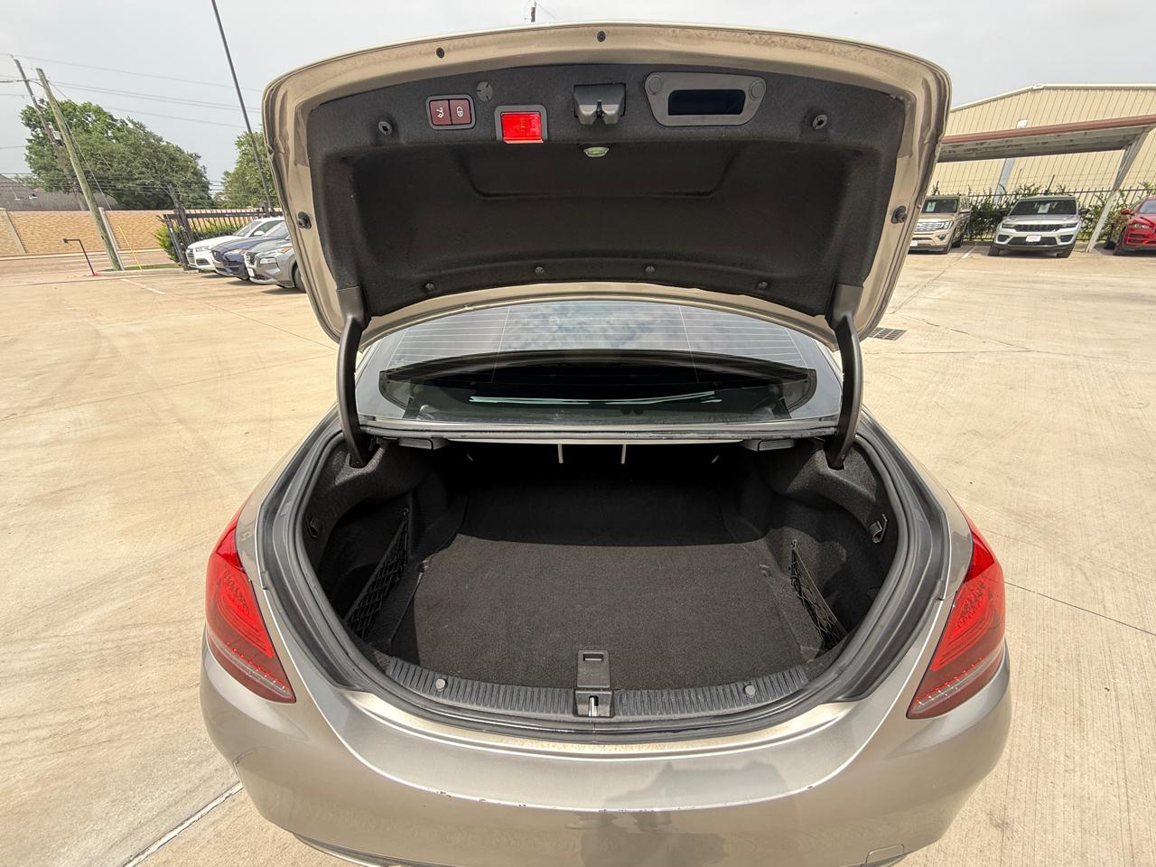 Mercedes-Benz C-Class C300 Sedan 2019