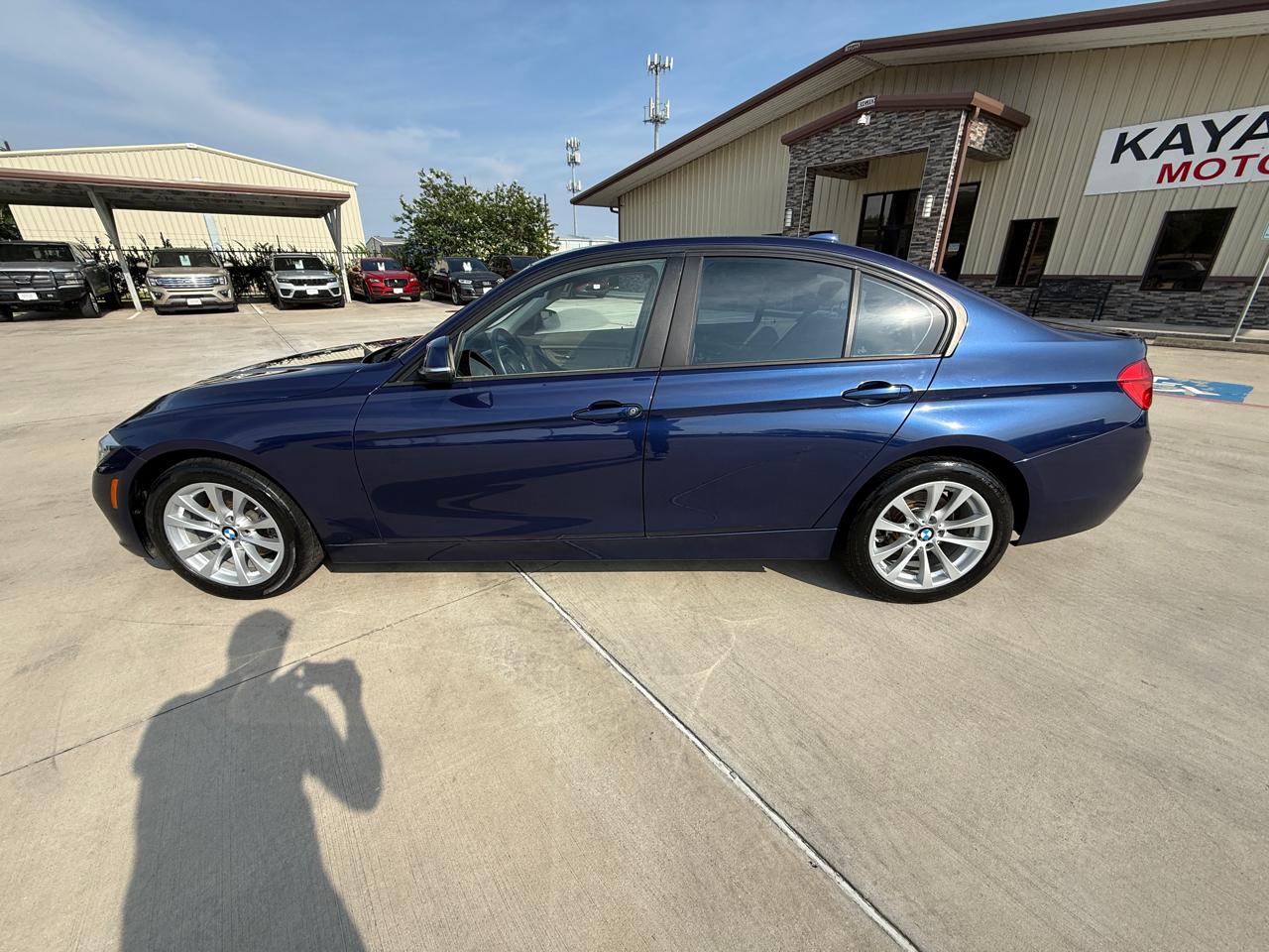 BMW 3-Series 320i Sedan 2016