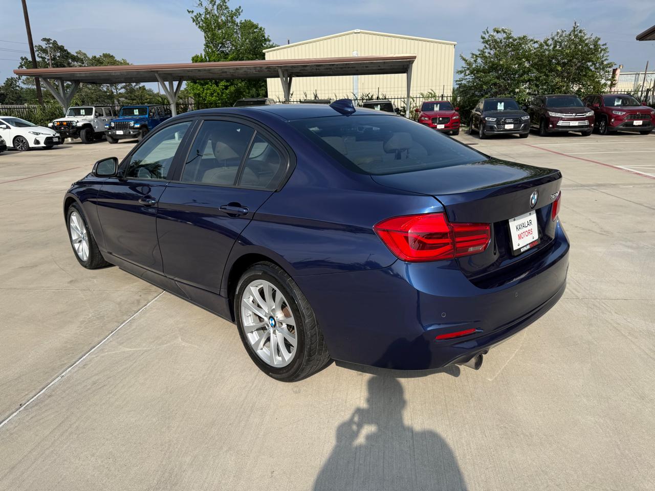 BMW 3-Series 320i Sedan 2016
