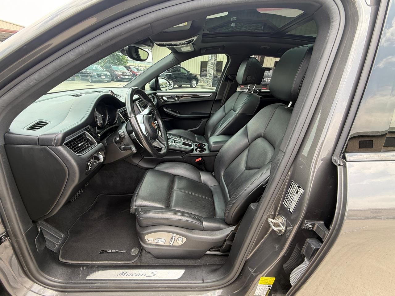 Porsche Macan S 2018