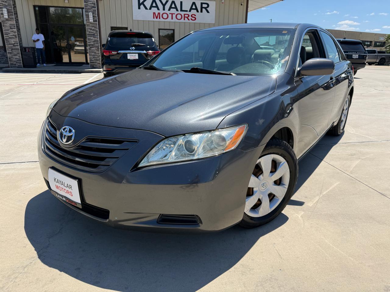 Toyota Camry XLE 5-Spd AT 2009