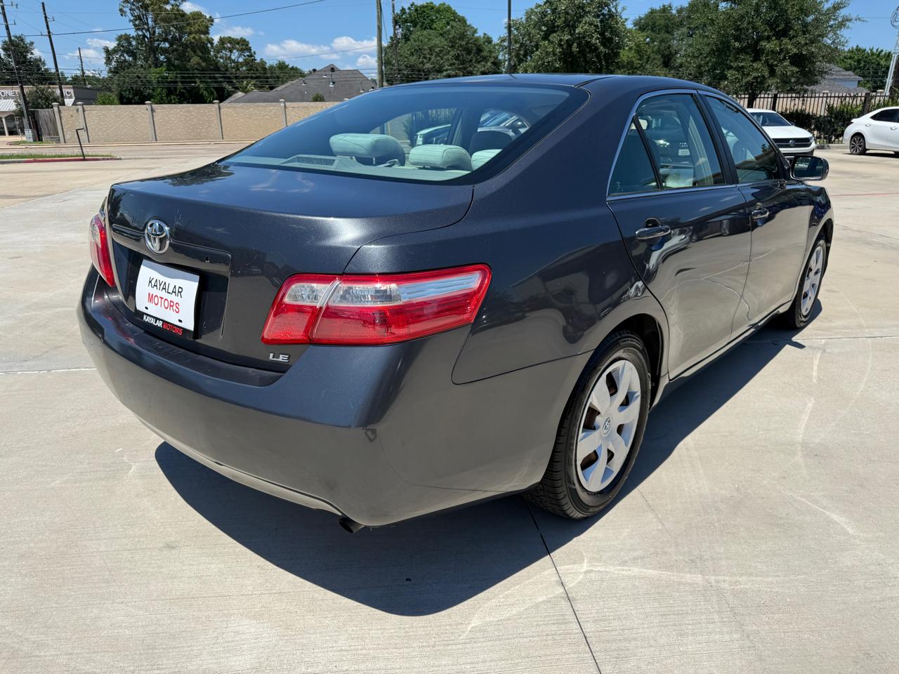 Toyota Camry XLE 5-Spd AT 2009