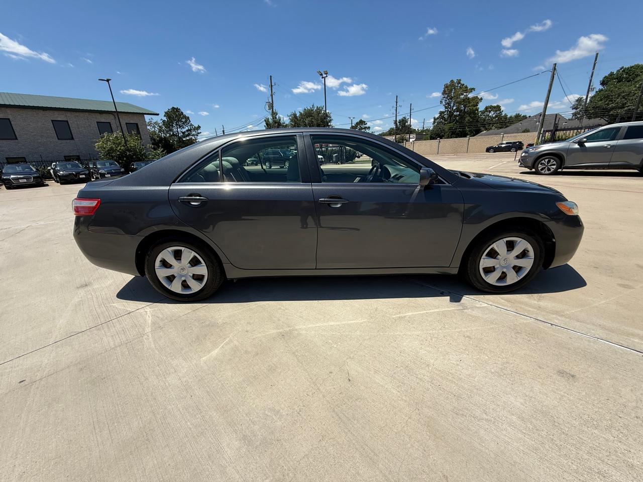 Toyota Camry XLE 5-Spd AT 2009