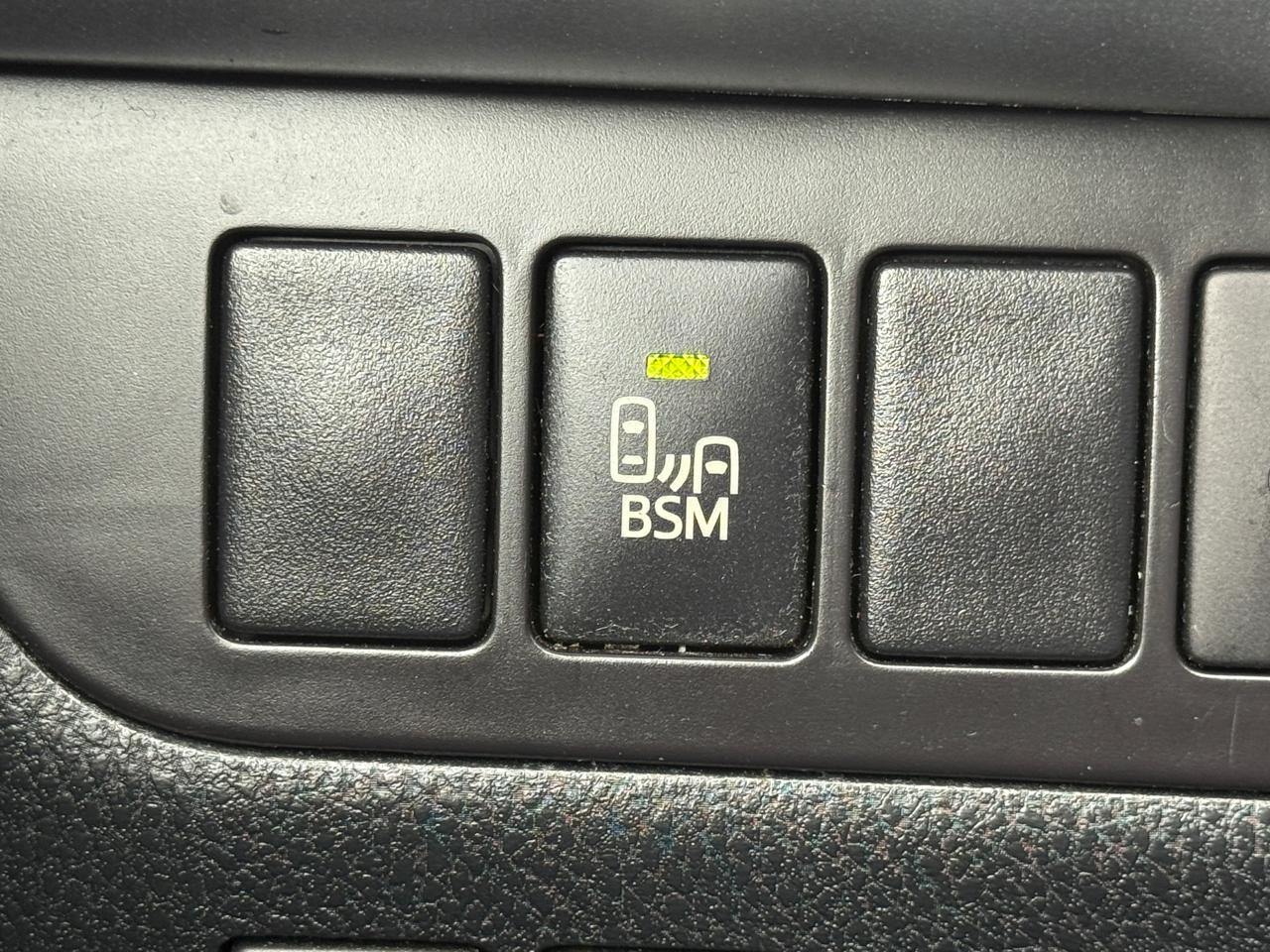 Toyota Highlander Limited FWD V6 2016