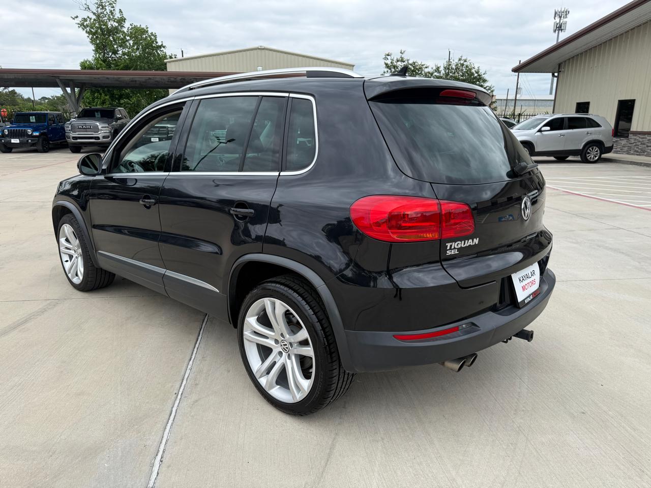 Volkswagen Tiguan SE 2016