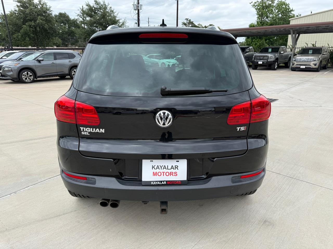 Volkswagen Tiguan SE 2016