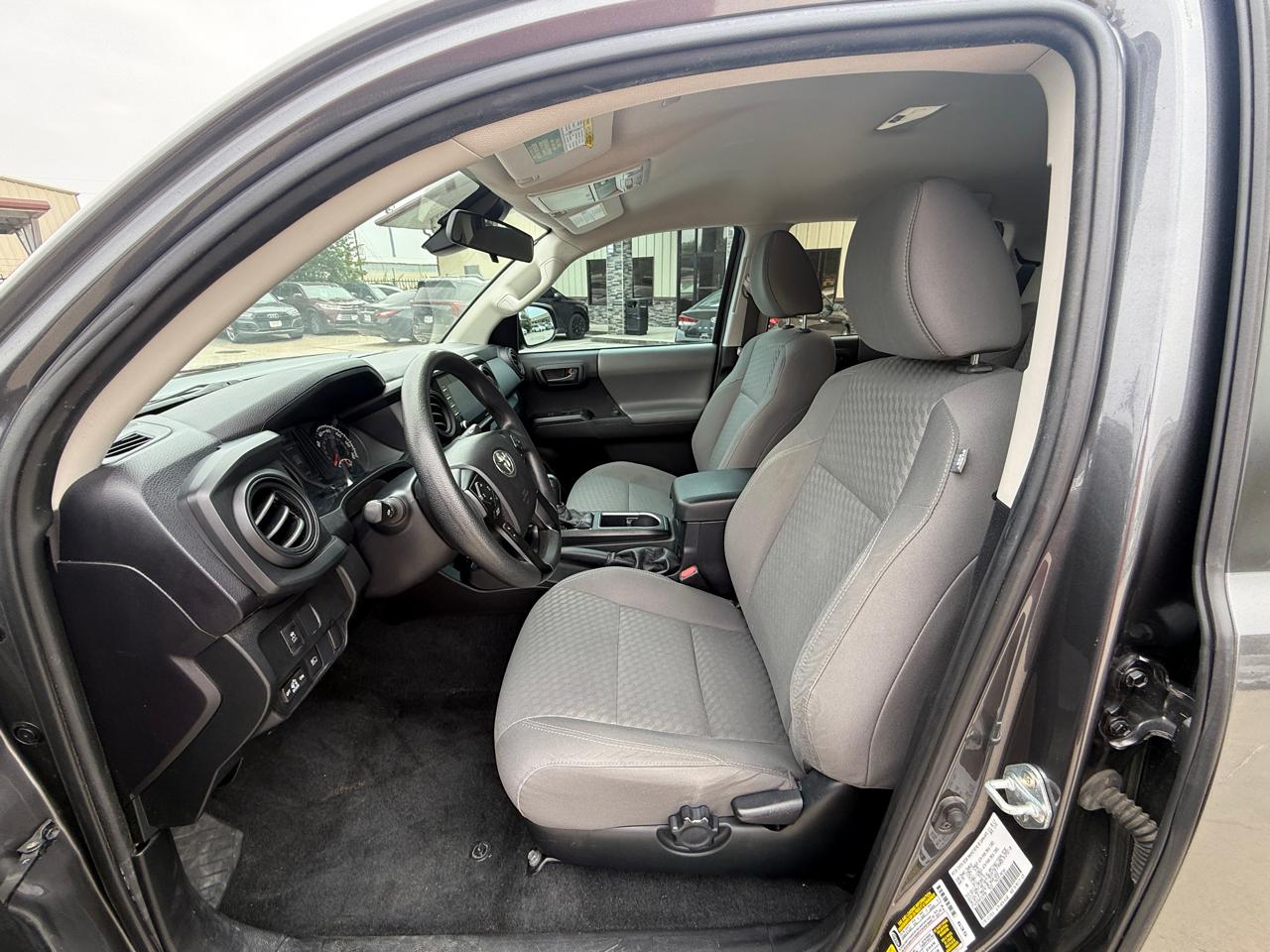 Toyota Tacoma SR5 Double Cab 2022