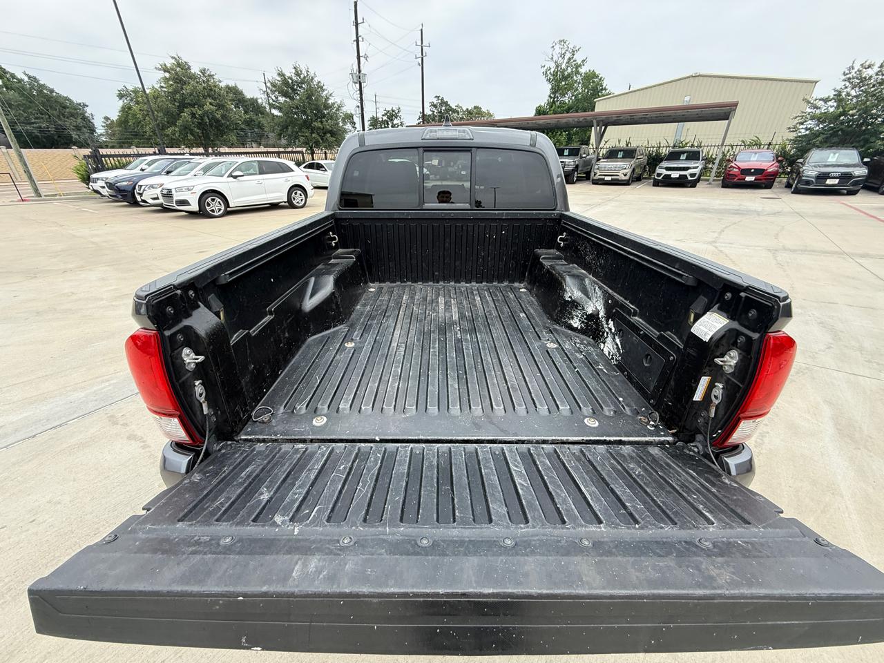 Toyota Tacoma SR5 Double Cab 2022