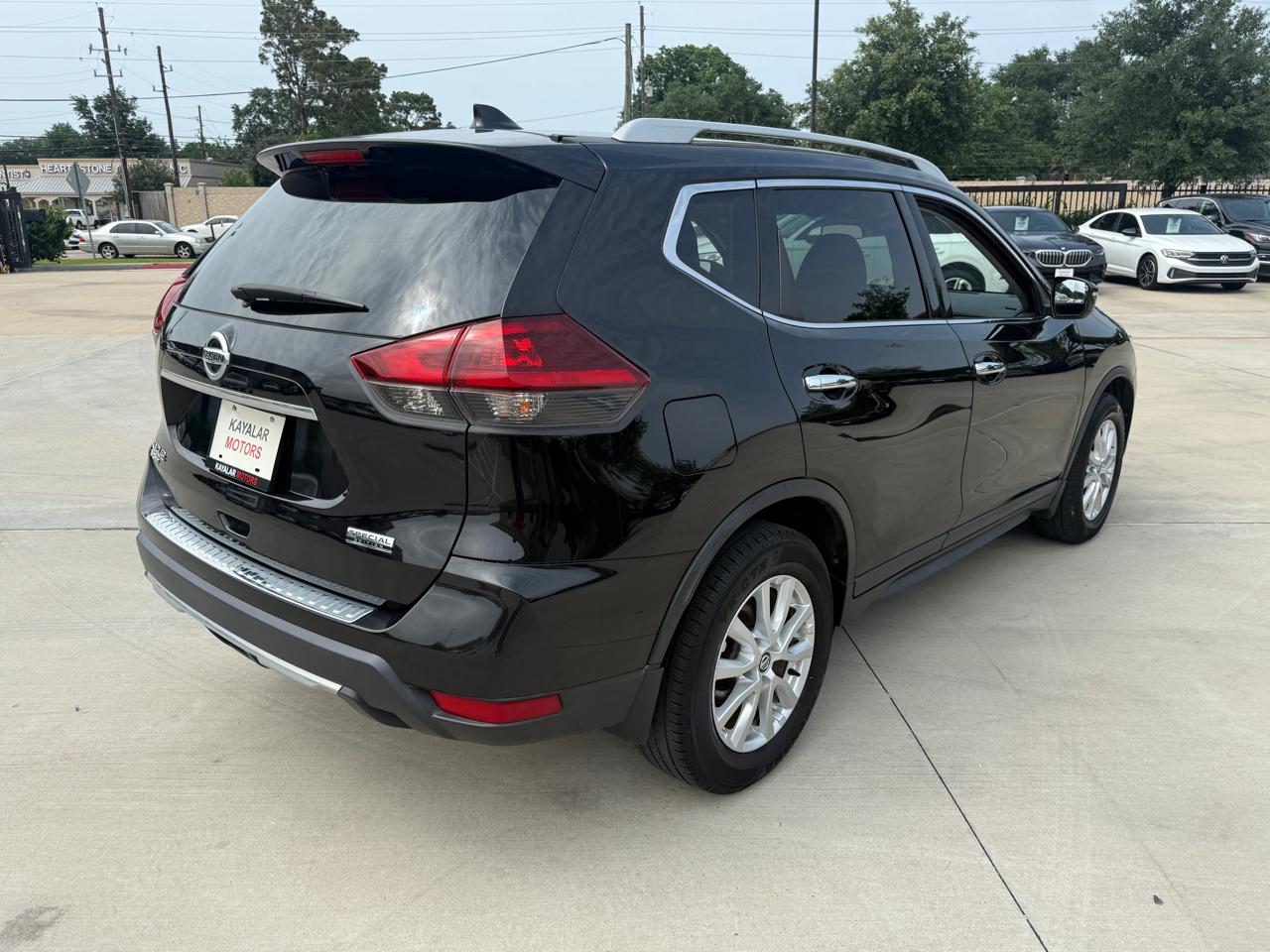 Nissan Rogue SV 2WD 2019