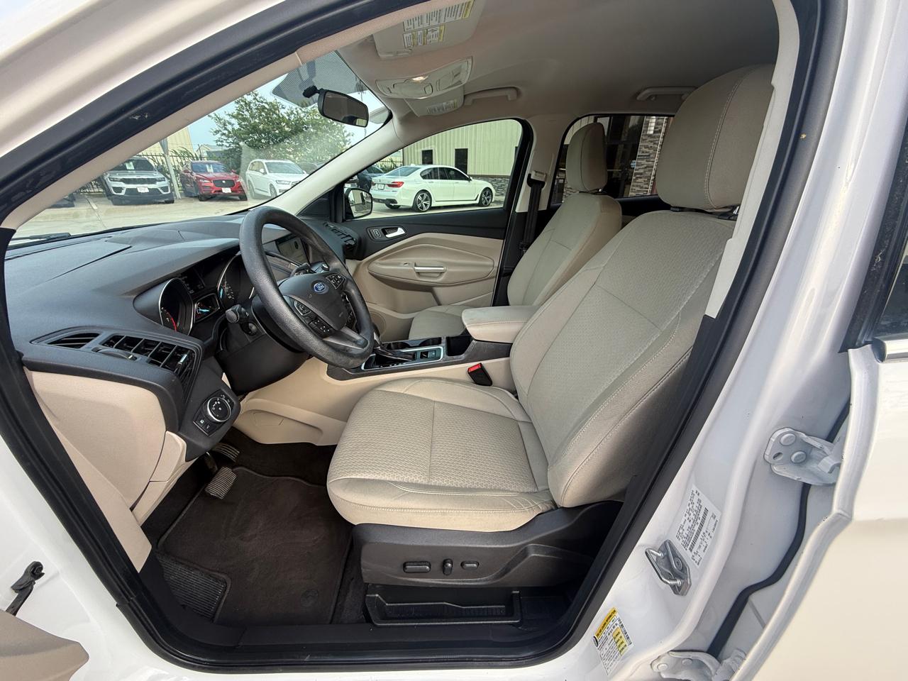 Ford Escape SE FWD 2019