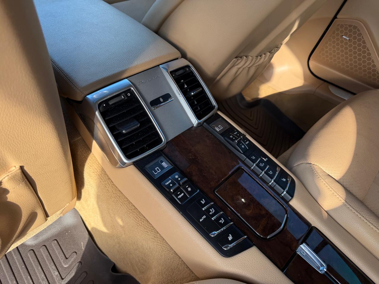 Porsche Panamera 4S Executive 2015