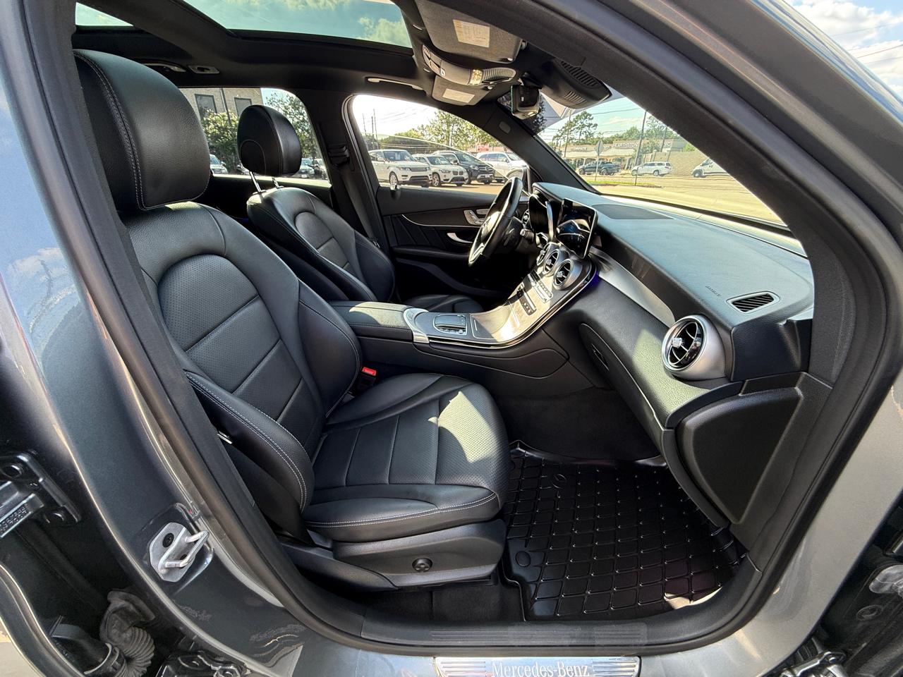 Mercedes-Benz GLC-Class GLC300 4MATIC 2022