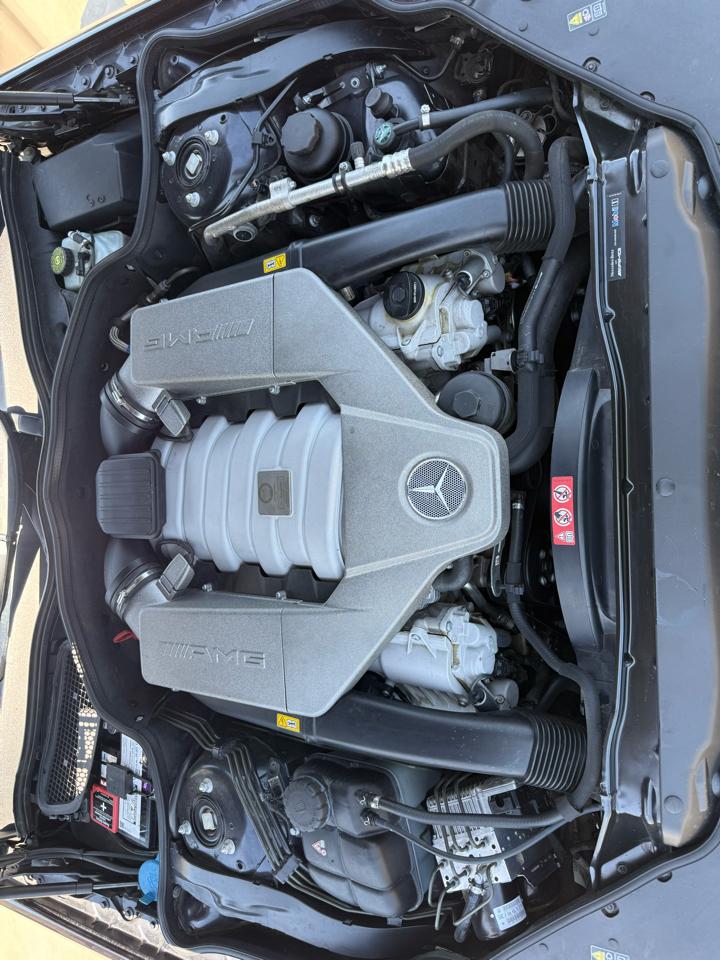 Mercedes-Benz SL-Class SL63 AMG 2009