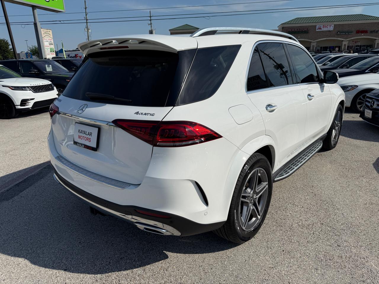 Mercedes-Benz GLE-Class  2022