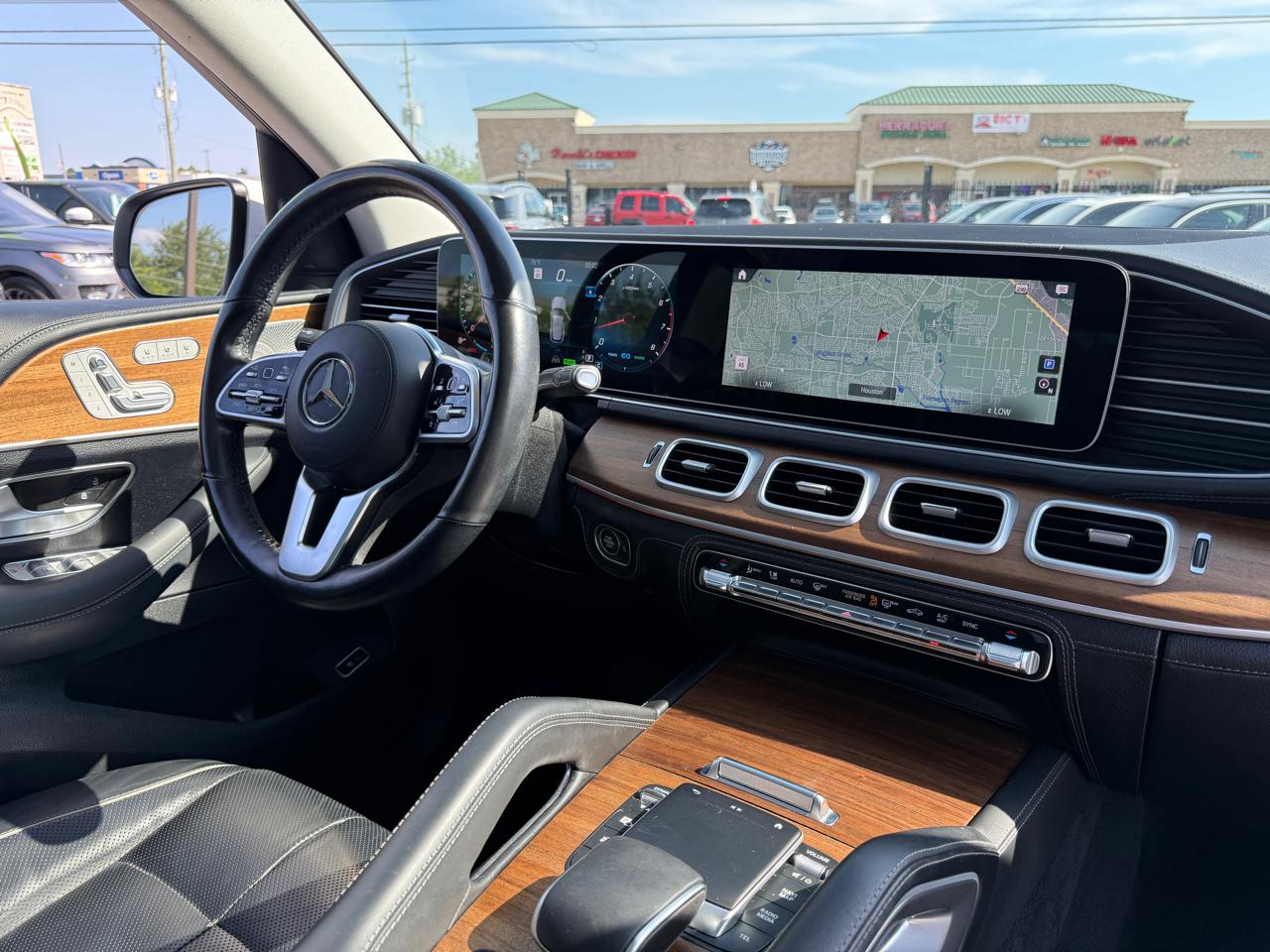 Mercedes-Benz GLE-Class  2022