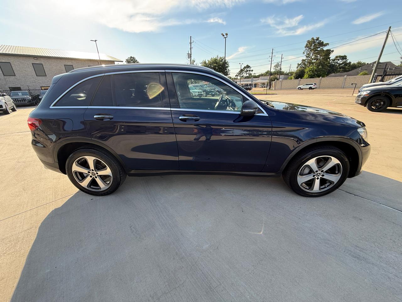 Mercedes-Benz GLC-Class GLC300 2018