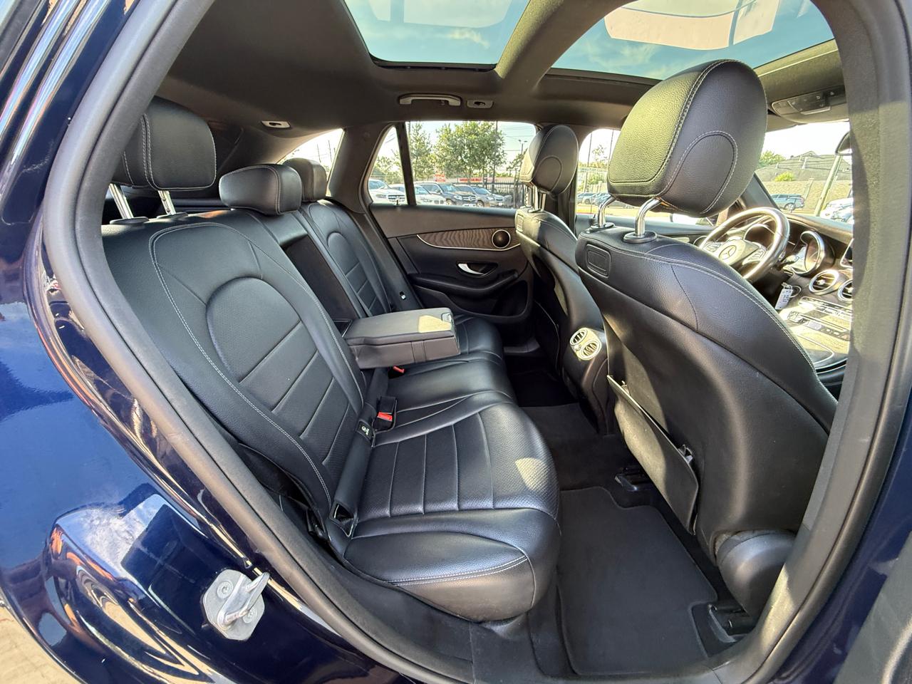 Mercedes-Benz GLC-Class GLC300 2018