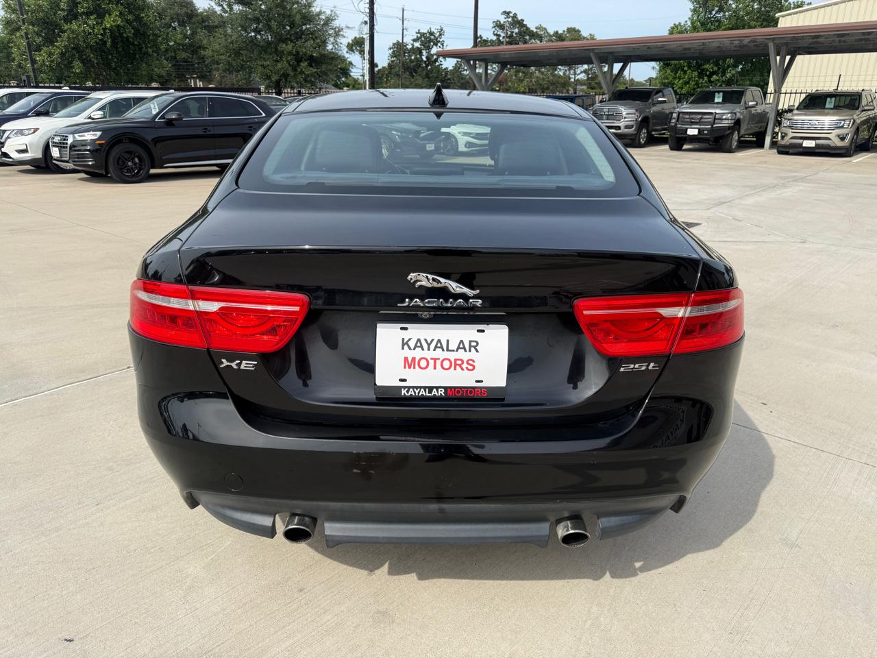 Jaguar XE 25t 2019