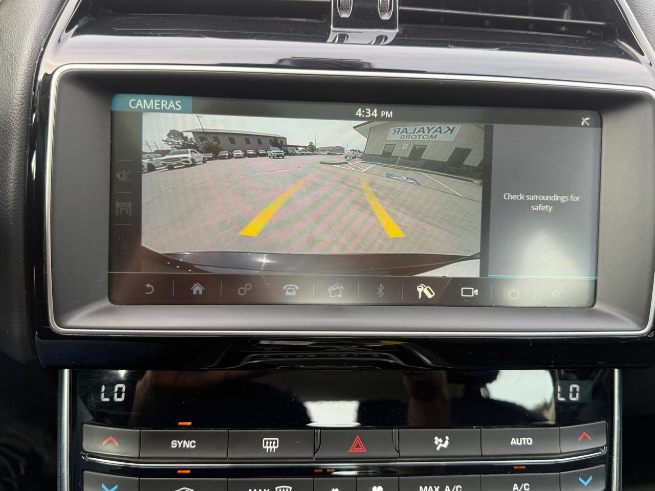 Jaguar XE 25t 2019