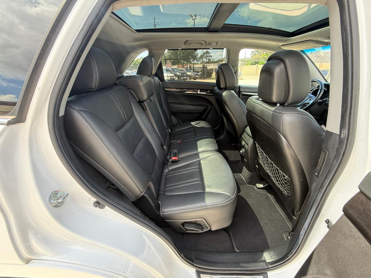 Kia Sorento SX V6 FWD 2015